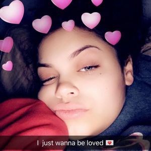 Meet your Posher, Leslie